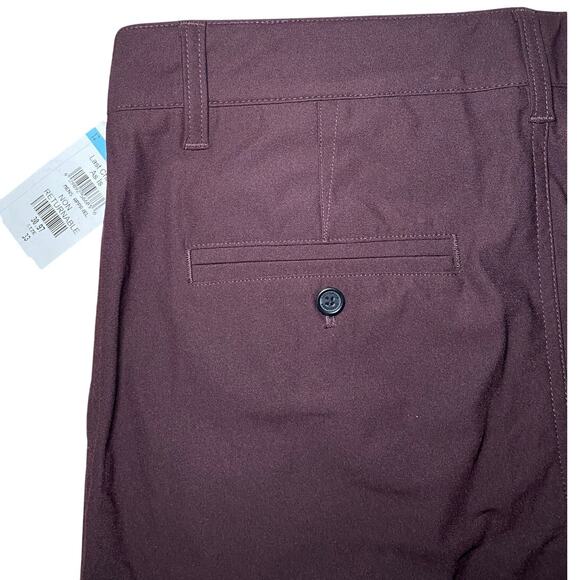 Ultra Flex - NWT - Burgundy Mens Pants - Size 33 - Picture 1 of 10